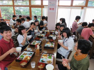 昼食_吉瀬先生と